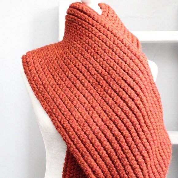 Handmade Chunky Knit Orange Terracotta Winter Neck Scarf 11" W x 6 5" L - Picture 2 of 3